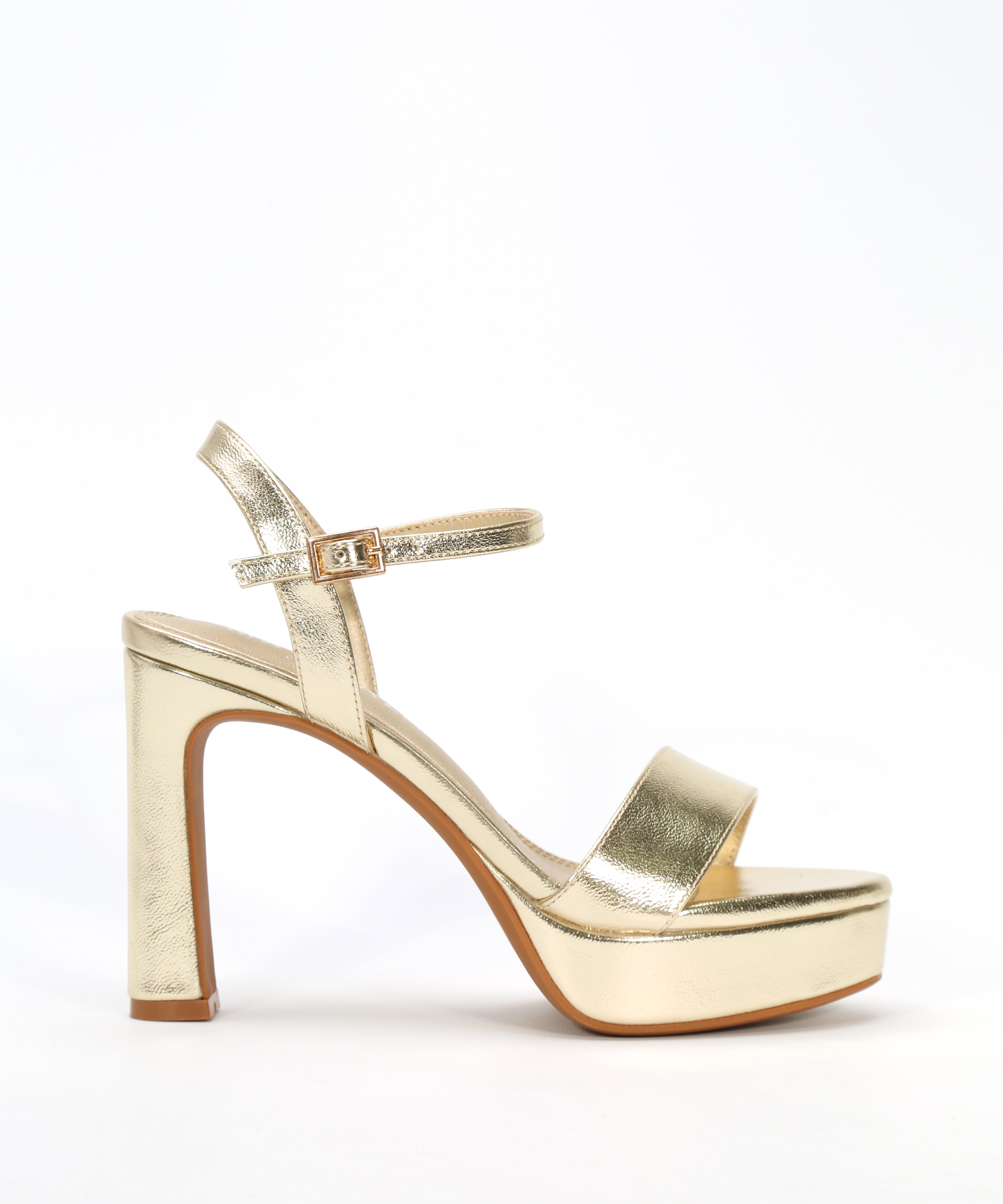 Sandalia plataforma dorada image number null